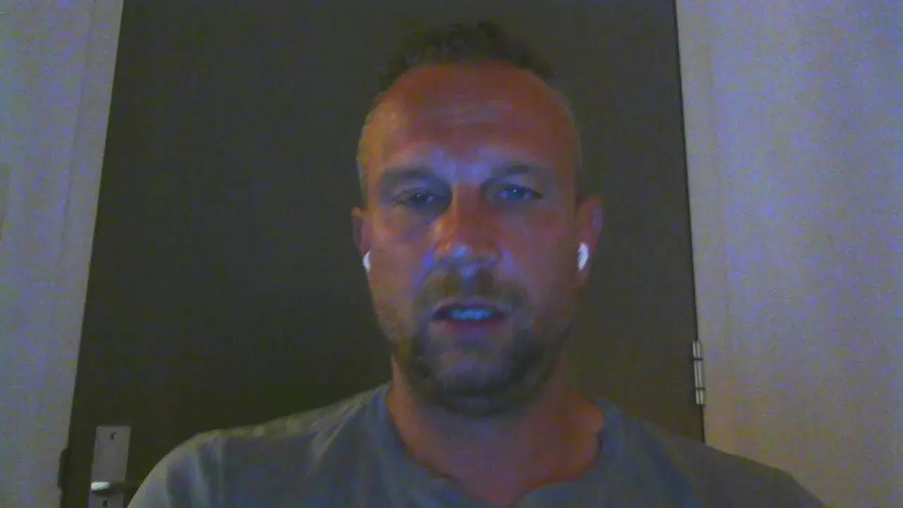 Sense084 from Cam4