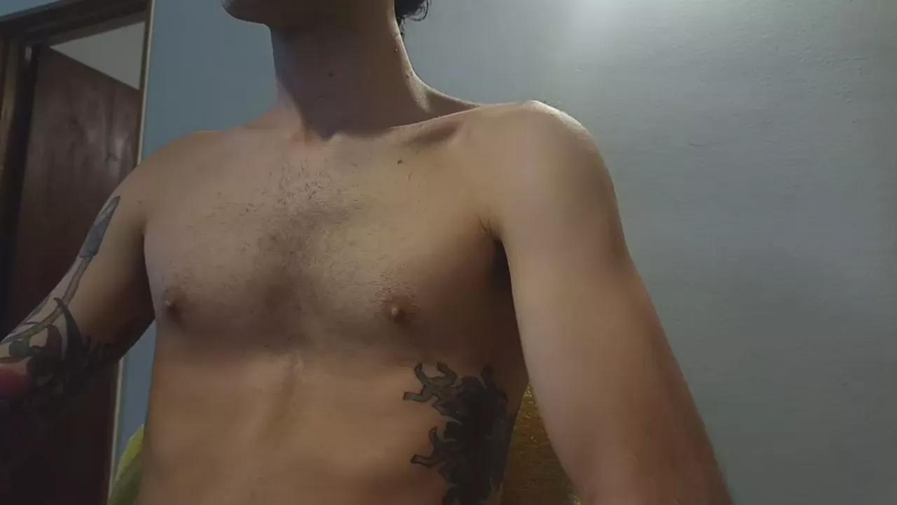 skkkinnyboy from Cam4