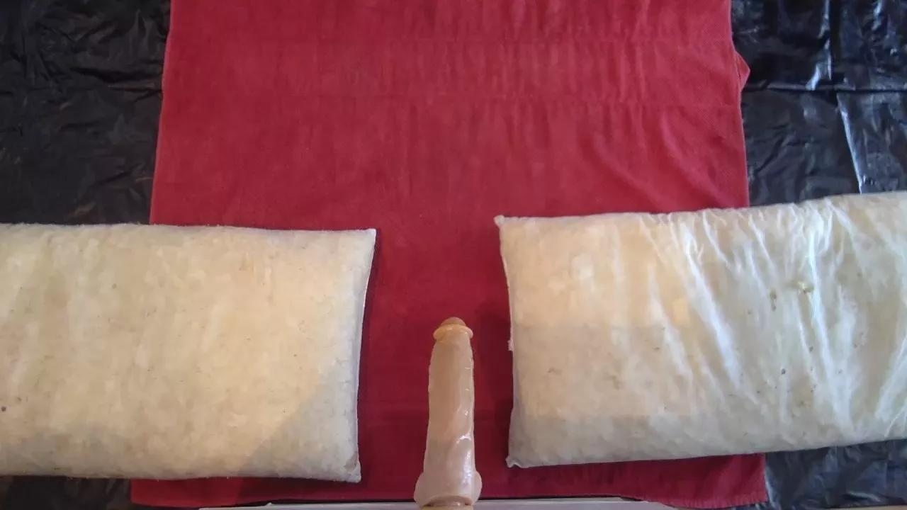 SoloAssPlayer from Cam4