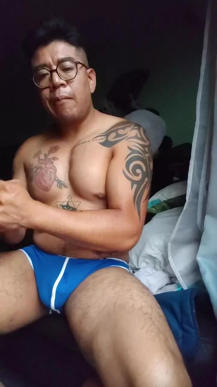 Tommy_Kawhase from Cam4