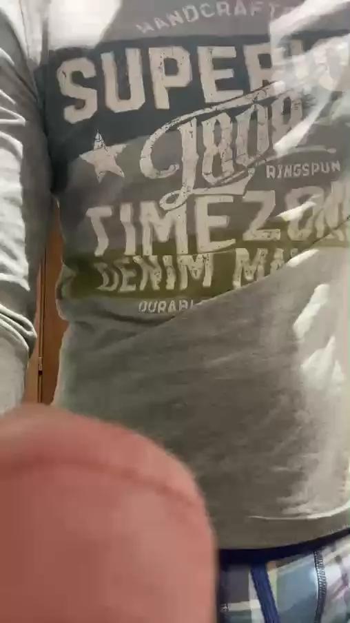 uomo86 from Cam4