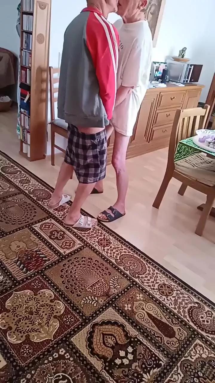 weed_whacker from Cam4