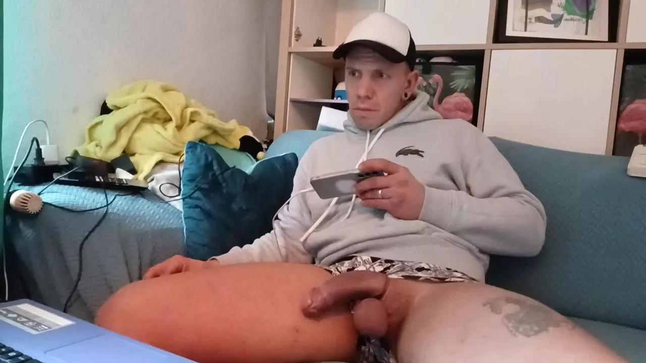 Xxlmichel87 from Cam4