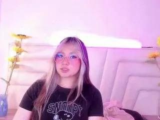 aliiceyong from CamSoda