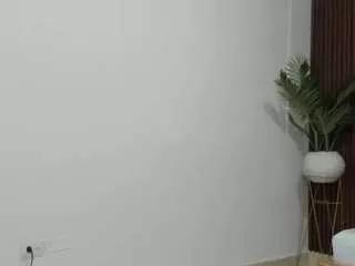alma-fenix from CamSoda