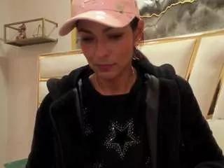 hanna-petit from CamSoda