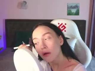 holly-berryy from CamSoda