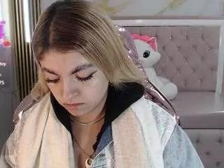 lili-conor-s from CamSoda