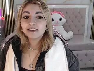 lili-conor-s from CamSoda