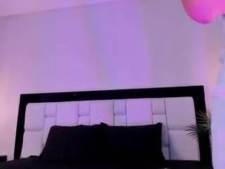 zara-lu from CamSoda