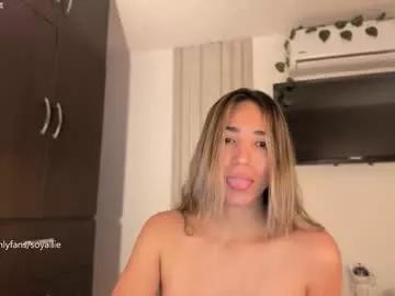 _alliex_ from Chaturbate
