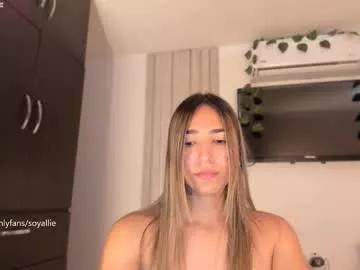 _alliex_ from Chaturbate