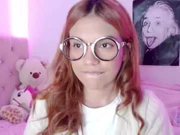 _lloou_ from Chaturbate