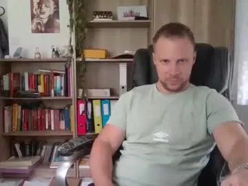 aaaandzzz from Chaturbate