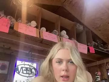 ababyy2901 from Chaturbate