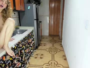 abbyhowlland from Chaturbate