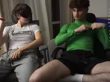 adam_21cm from Chaturbate