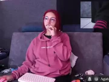 Agatacollinsss from Chaturbate