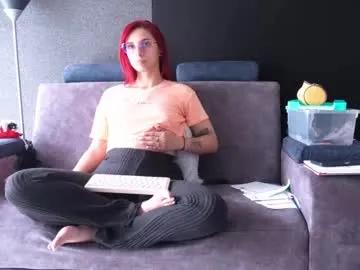 Agatacollinsss from Chaturbate