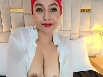 agatha_manson from Chaturbate