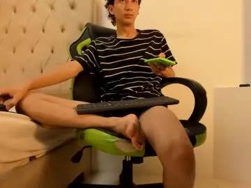 alantrickz365 from Chaturbate