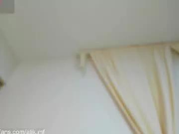 Aliciakozlov from Chaturbate