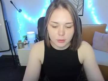 alli_zi from Chaturbate