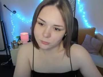 alli_zi from Chaturbate