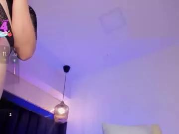 allisonroberts_ from Chaturbate