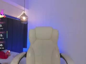 allisonroberts_ from Chaturbate