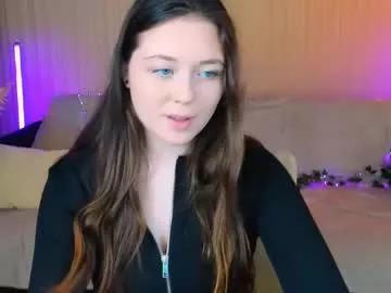 alluringeyess from Chaturbate