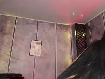 amara_lewiis from Chaturbate