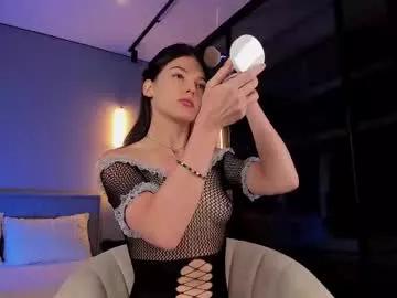 amazing_bitch from Chaturbate