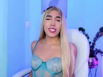 ambarfox1 from Chaturbate