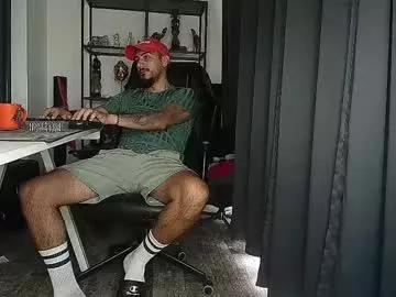 andrewbanner from Chaturbate is Freechat