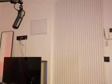 annieguzman_ from Chaturbate