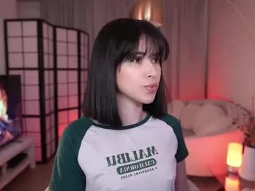 anniehillofficial_ from Chaturbate