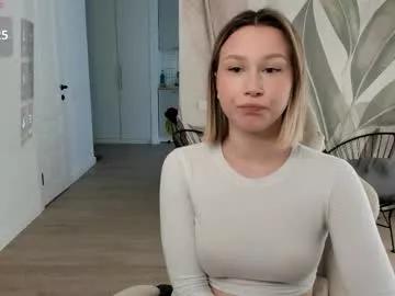 anny_limis from Chaturbate