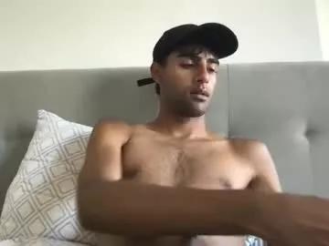 anononon843123 from Chaturbate