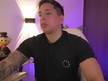appolo_allen from Chaturbate