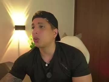 appolo_allen from Chaturbate