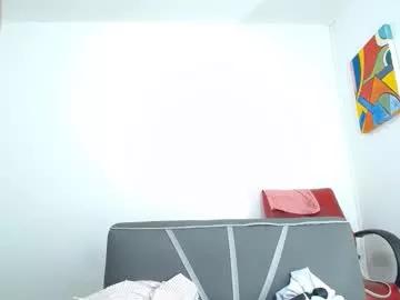 ariacoral from Chaturbate