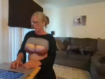 arianna_sinz from Chaturbate