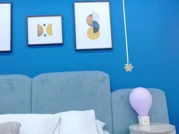 Ashleyevans21 from Chaturbate