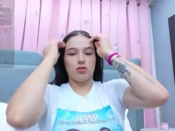 Ashleyevans21 from Chaturbate