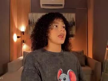 avalon_badger from Chaturbate
