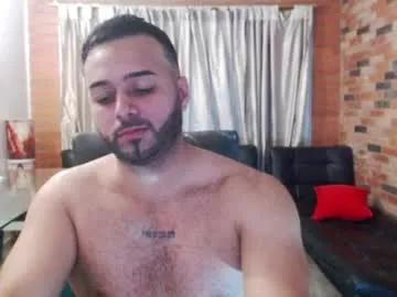 axxel_chris from Chaturbate