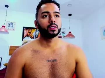 axxel_chris from Chaturbate