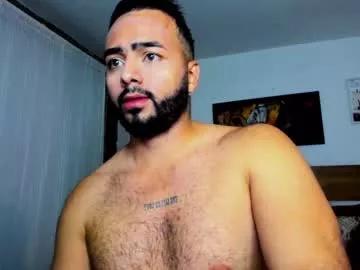 axxel_chris from Chaturbate