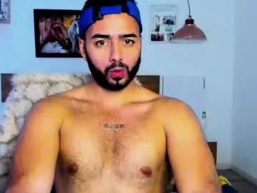 axxel_chris from Chaturbate